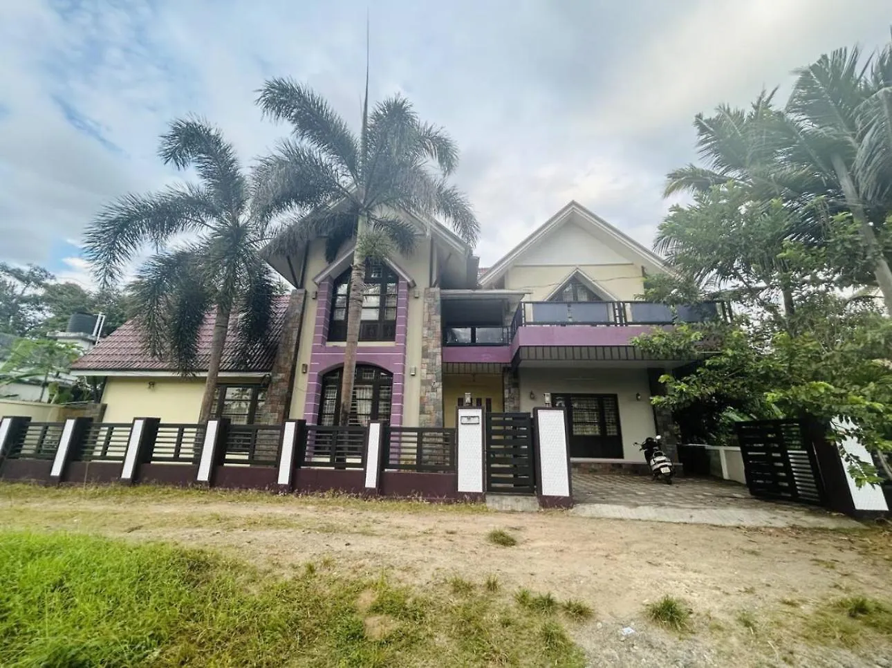Holiday home Stay Easy - Potta, Athirapally Road Kizhake Chalakudi