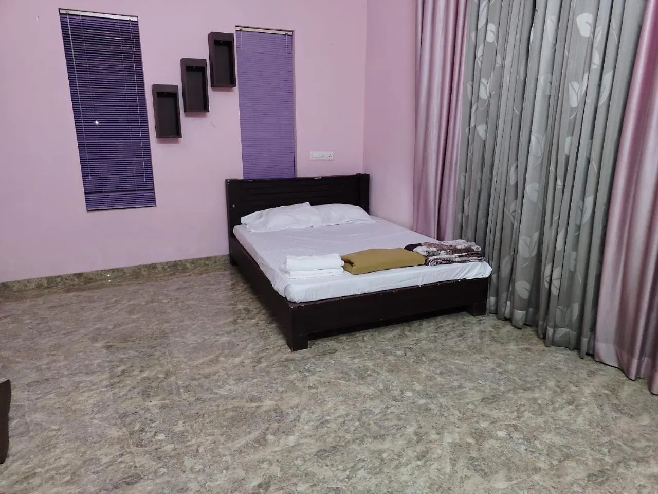 Stay Easy - Potta, Athirapally Road Kizhake Chalakudi Holiday home